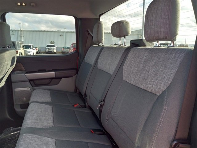 New 2025 Ford F350 XLT w/ Black Appearance Package image 8