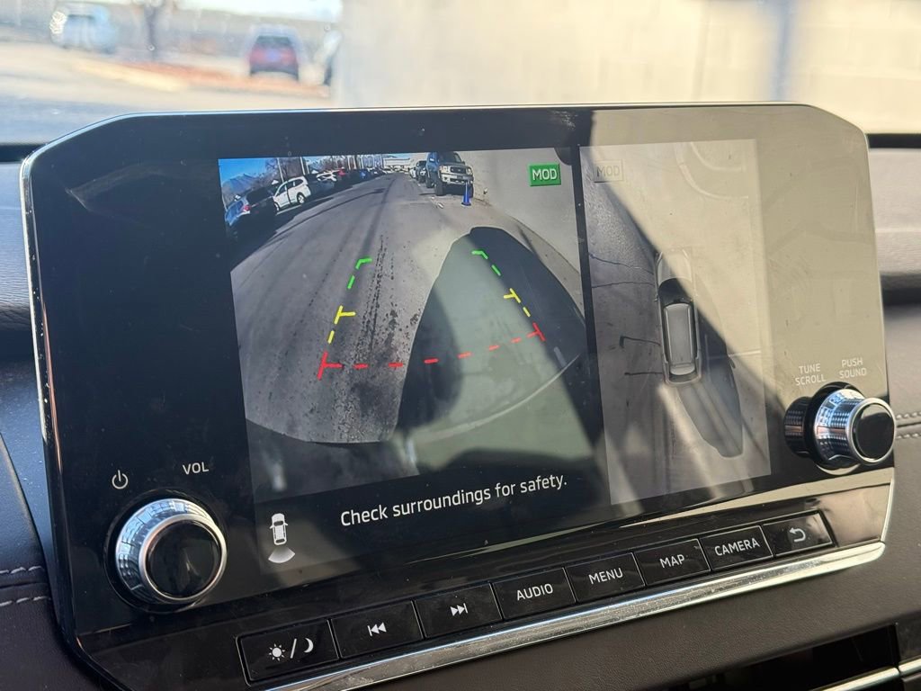 Used 2023 Mitsubishi Outlander SE image 14