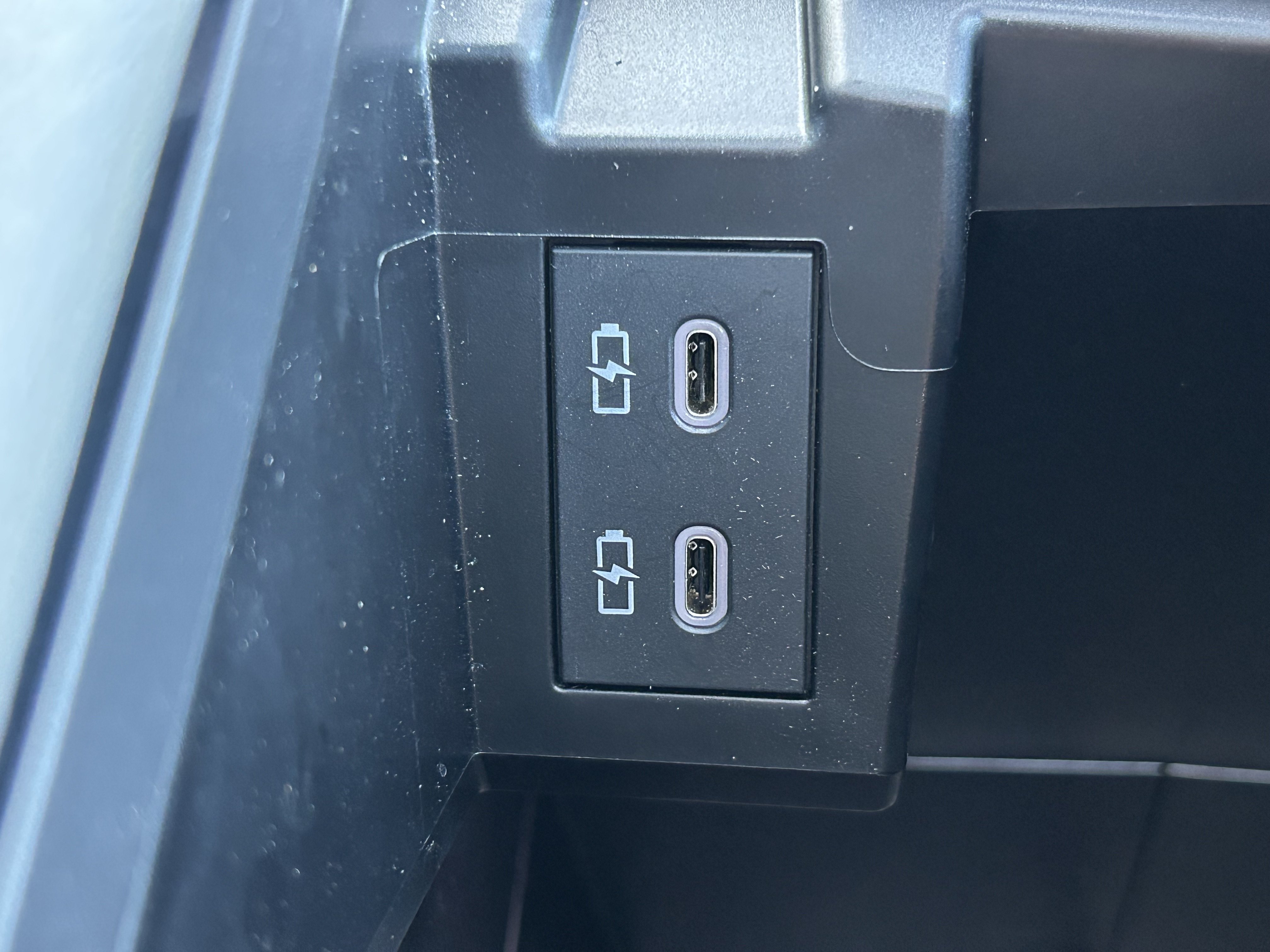 Certified 2025 Toyota Sienna XLE FWD image 37