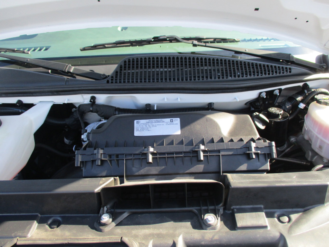 Used 2021 Chevrolet Express 2500 w/ Driver Convenience Package image 17