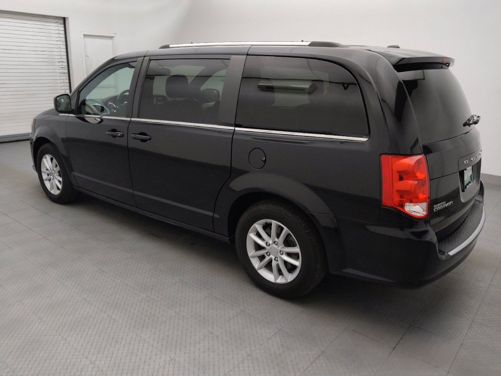 Used 2019 Dodge Grand Caravan SXT FWD image 3