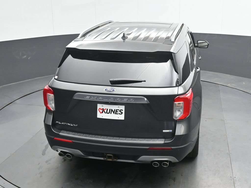 Used 2020 Ford Explorer Platinum w/ Premium Technology Package AWD/4WD image 30