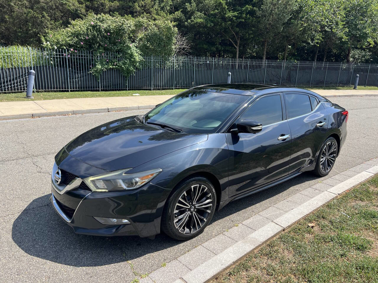 Used 2016 Nissan Maxima Platinum
