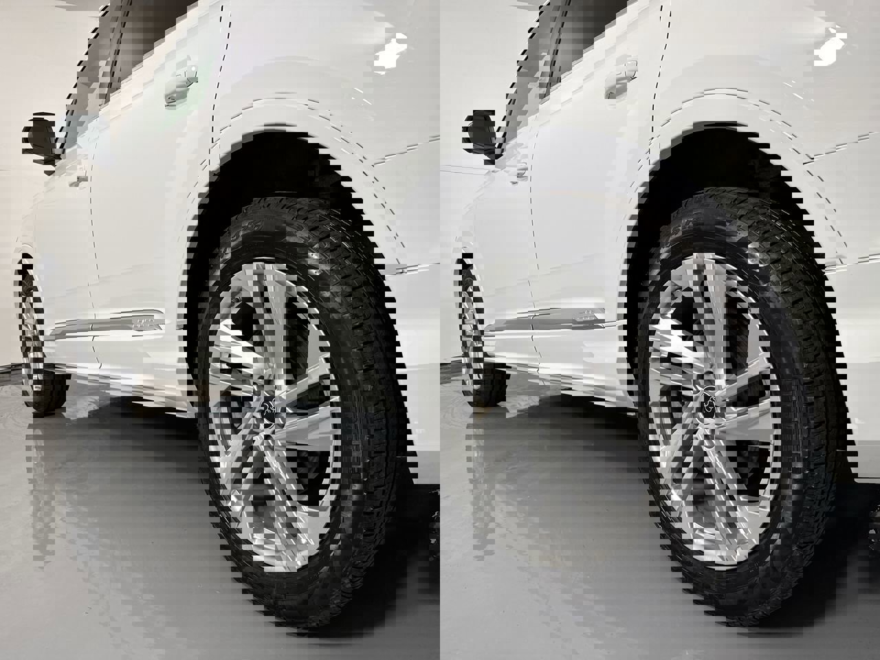 Used 2023 Audi Q7 3.0T Premium Plus w/ Premium Plus Package image 3