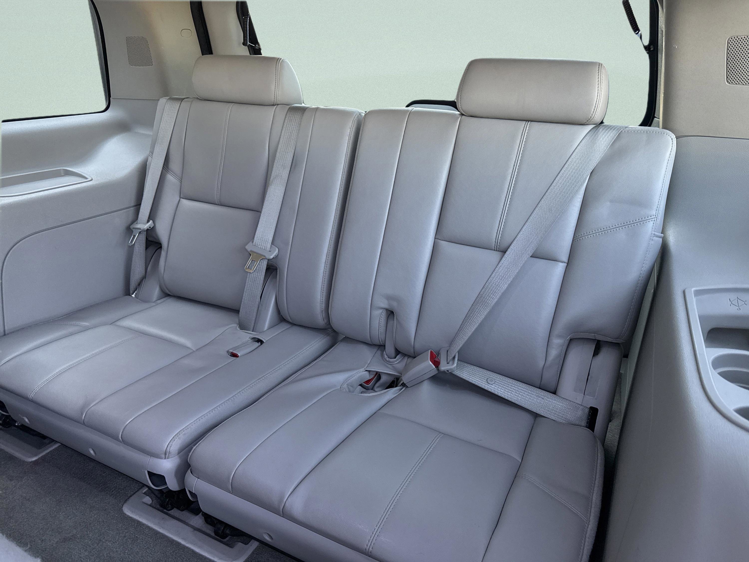 Used 2013 Chevrolet Tahoe LT w/ Luxury Package image 27