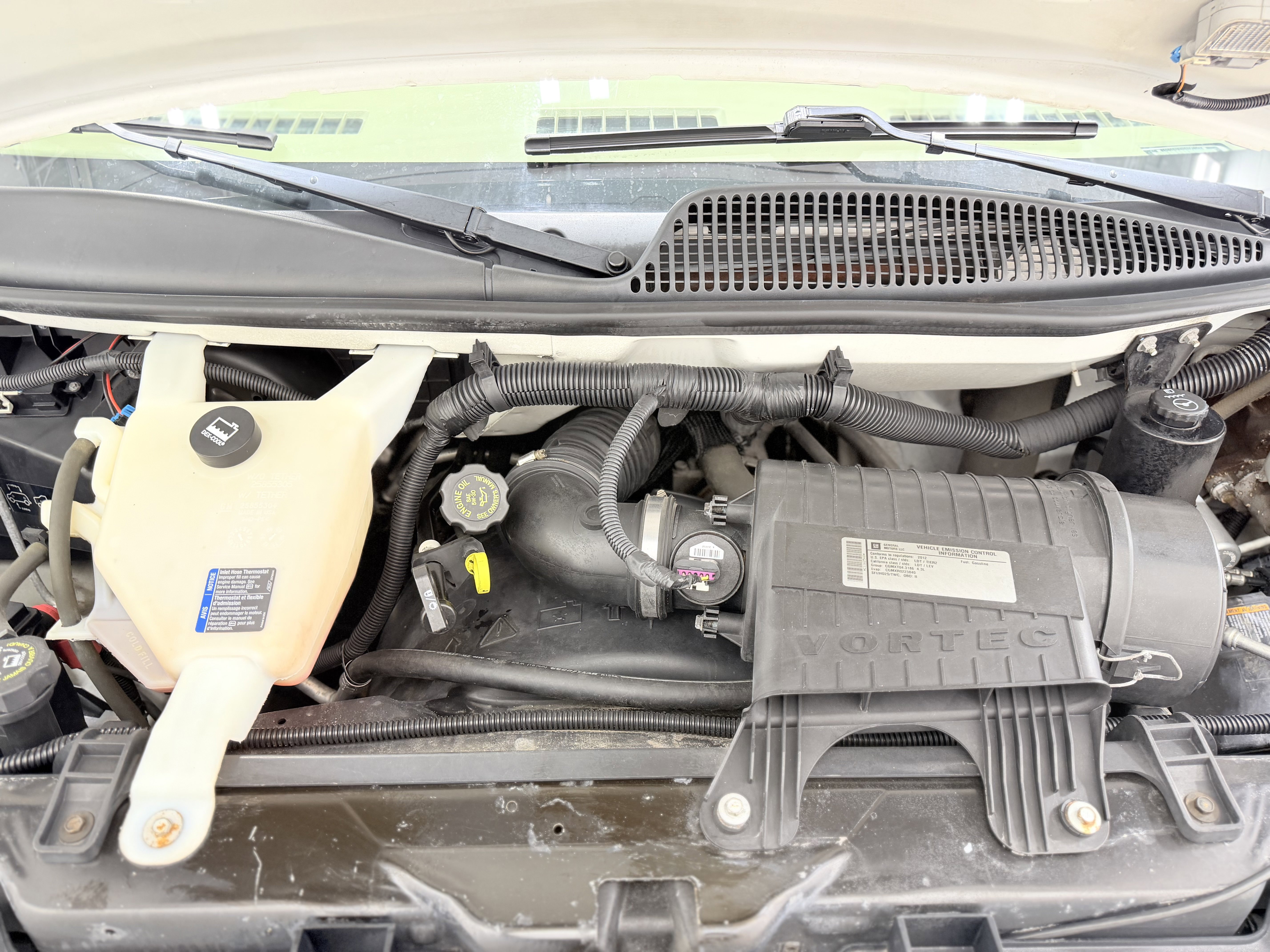 Used 2012 Chevrolet Express 1500 image 19