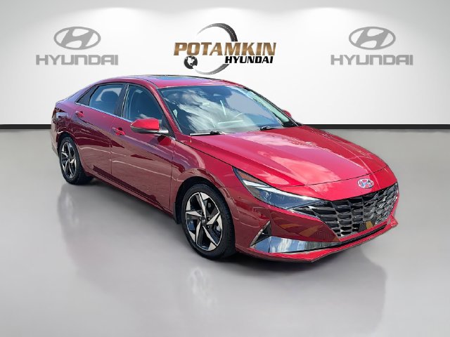 Used 2023 Hyundai Elantra Limited FWD image 4