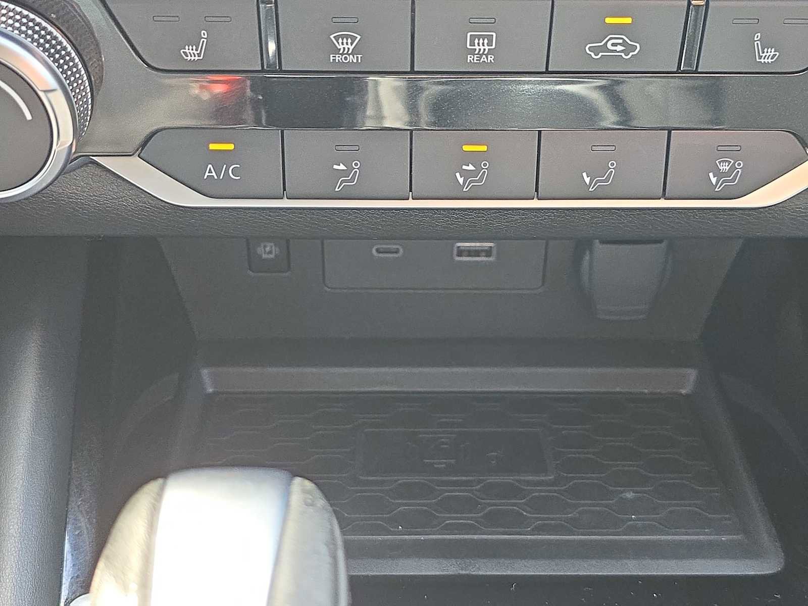 Used 2024 Nissan Altima 2.5 SR w/ SR Premium Package image 24