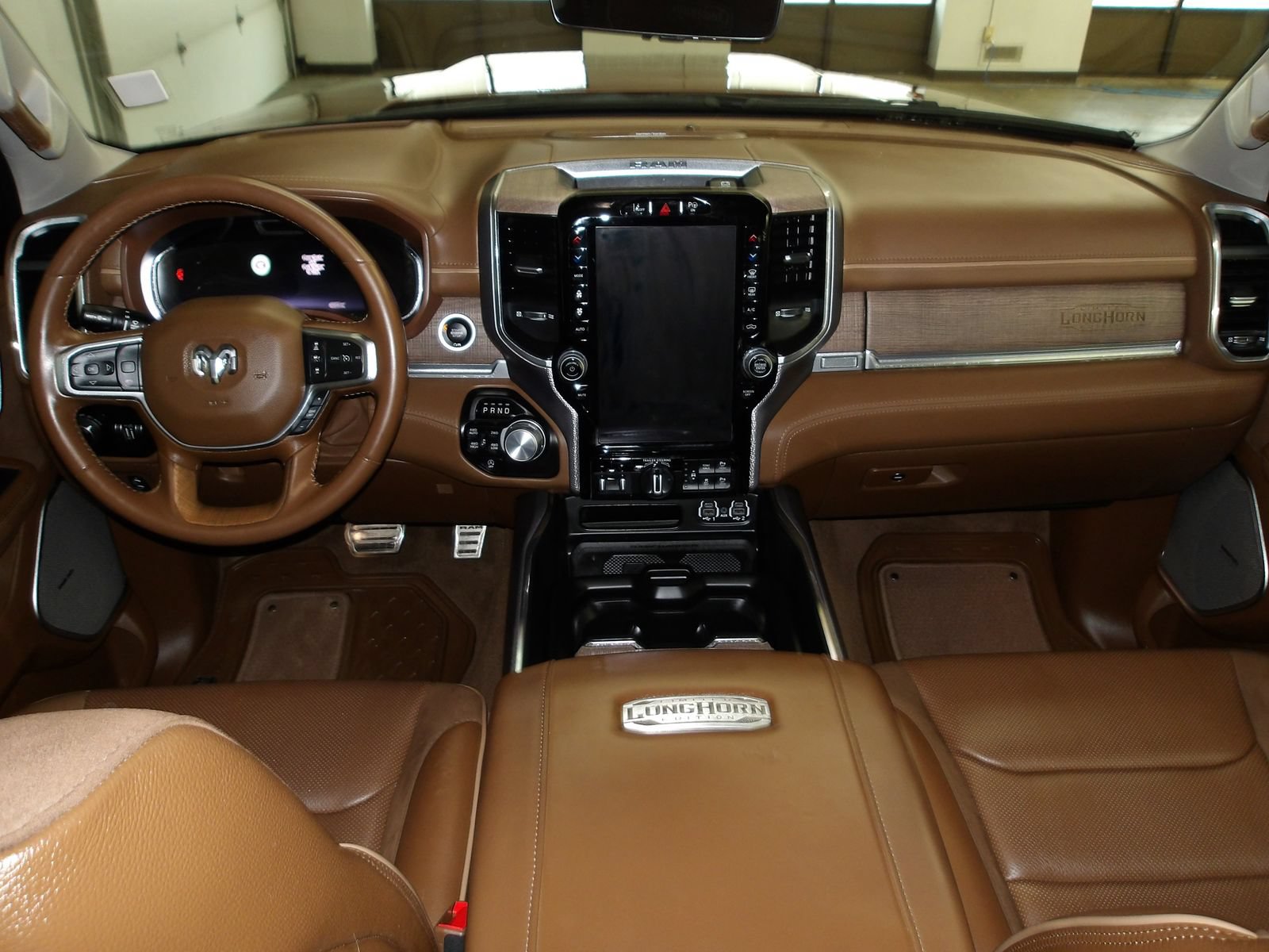 Used 2023 RAM 1500 Limited AWD/4WD image 11