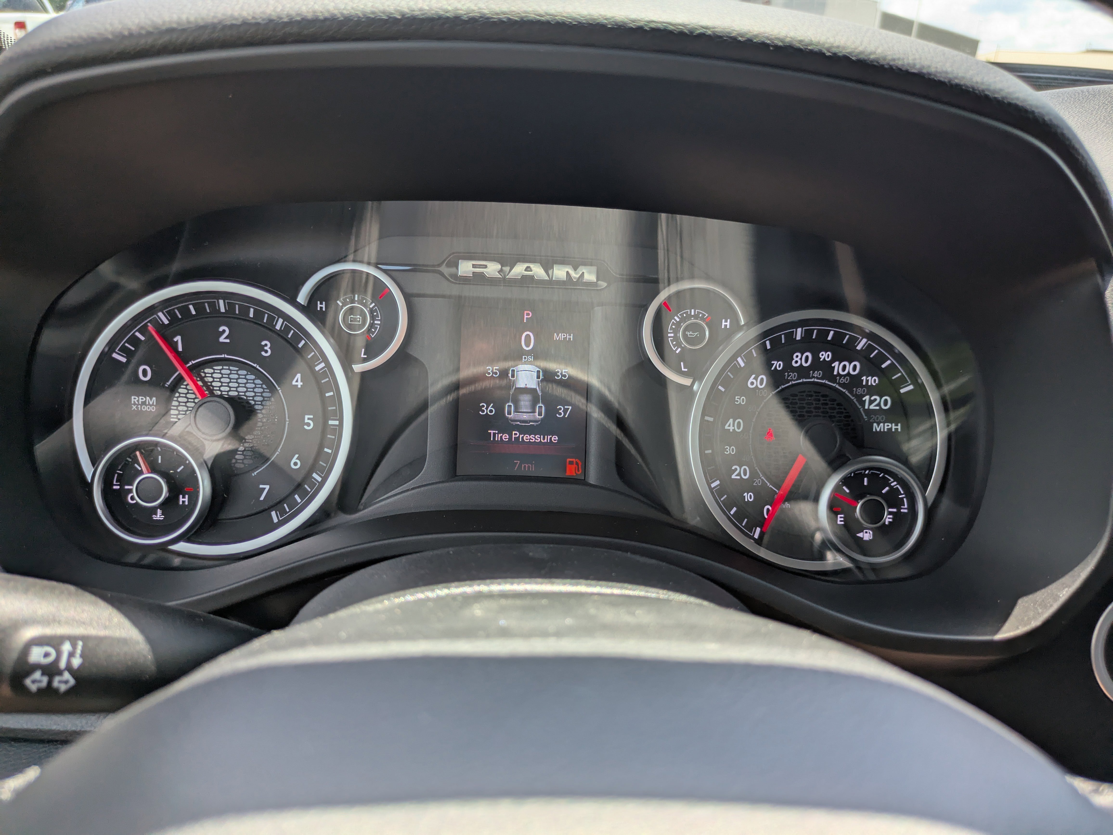 New 2025 RAM 1500 Big Horn image 17