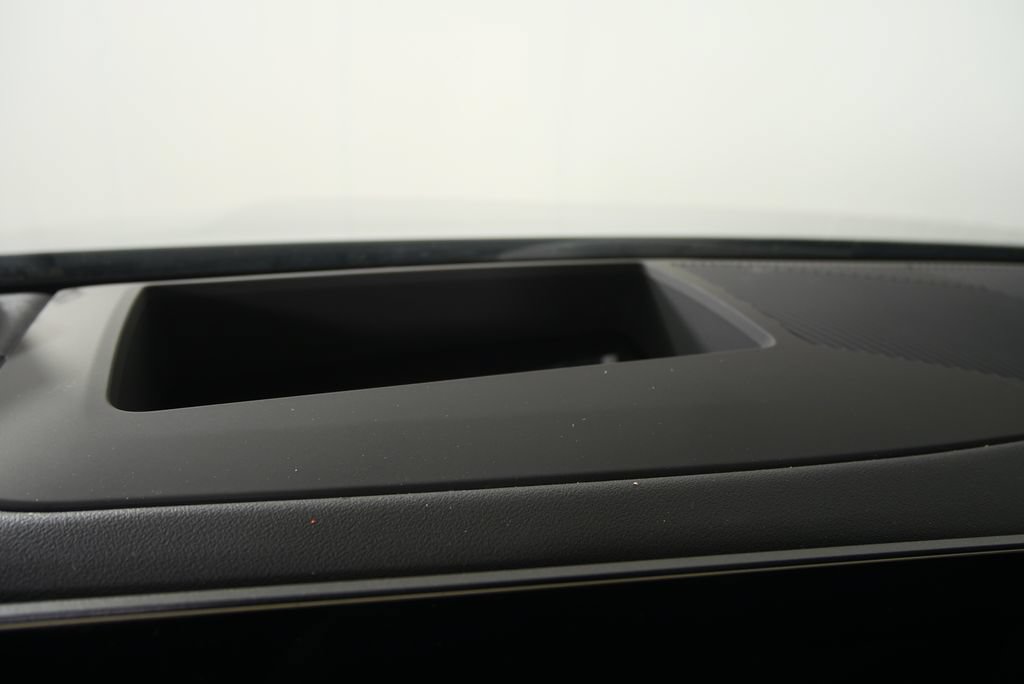Used 2026 BMW 530i RWD image 19
