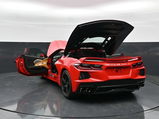 Used 2020 Chevrolet Corvette Stingray Preferred Cpe w/ 2LT Preferred Equipment Group RWD image 45