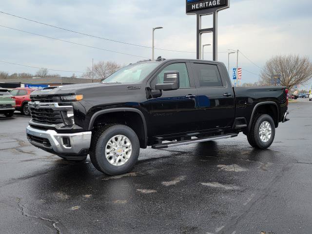 New 2026 Chevrolet Silverado 2500 LT w/ All Star Edition AWD/4WD image 4