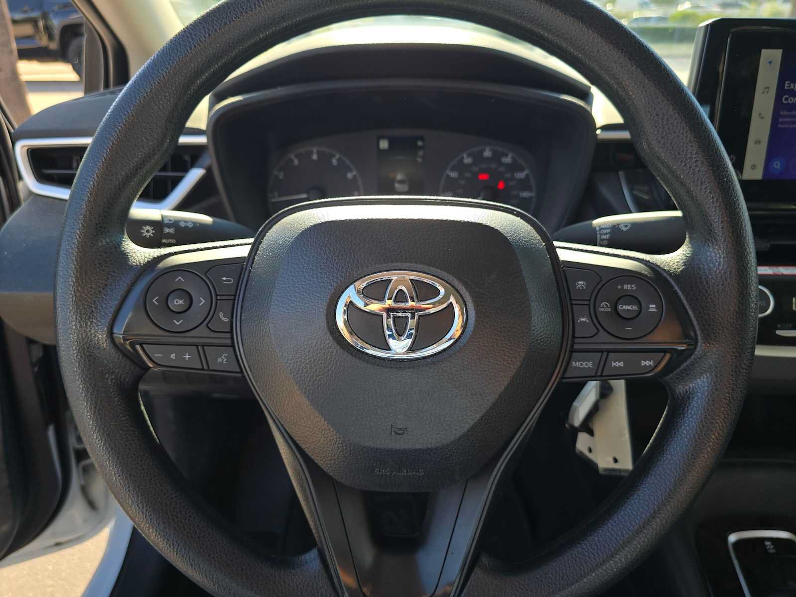 Certified 2025 Toyota Corolla LE FWD image 22