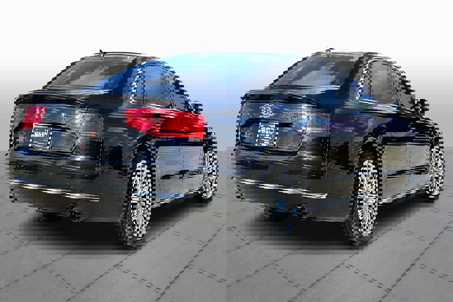 Used 2014 Audi A8 L 3.0T w/ Premium Package image 12