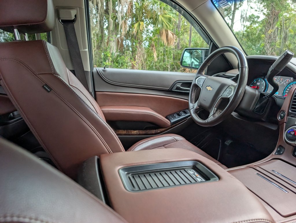 Used 2018 Chevrolet Tahoe Premier AWD/4WD image 10