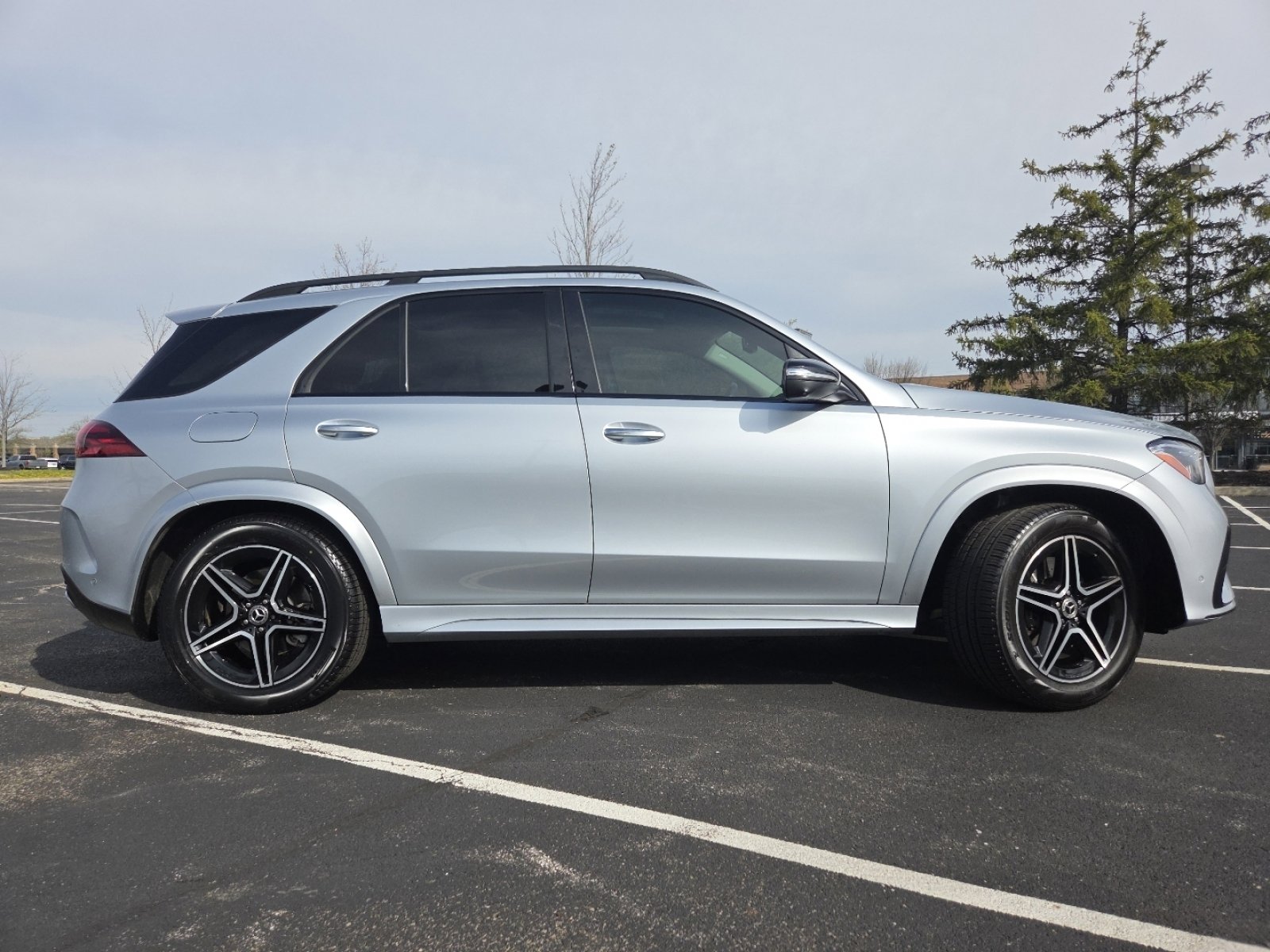 Used 2024 Mercedes-Benz GLE 350 4MATIC image 24