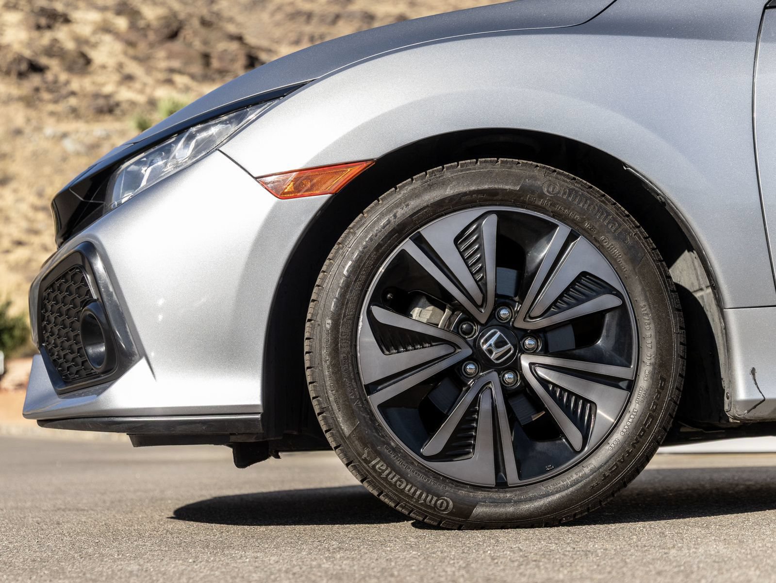 Used 2018 Honda Civic EX image 5