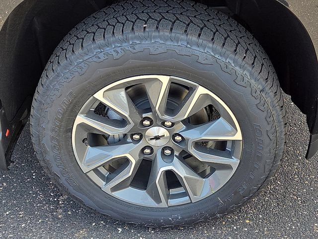 New 2026 Chevrolet Silverado 1500 RST w/ Z71 Off-Road Package AWD/4WD image 6