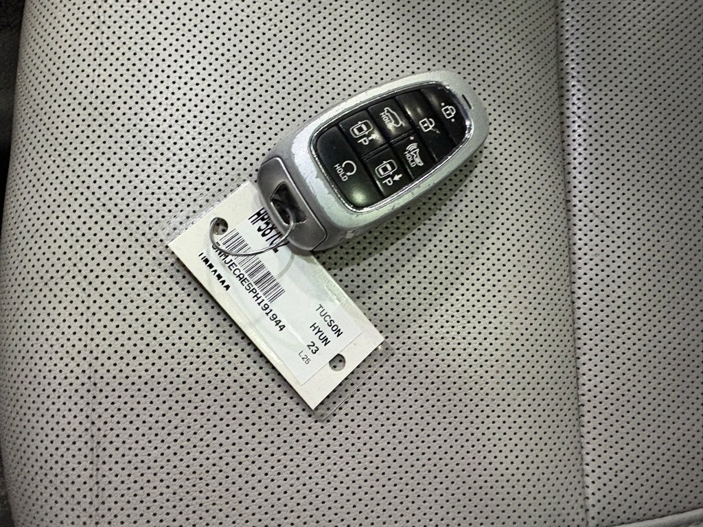 Used 2023 Hyundai Tucson Limited image 9