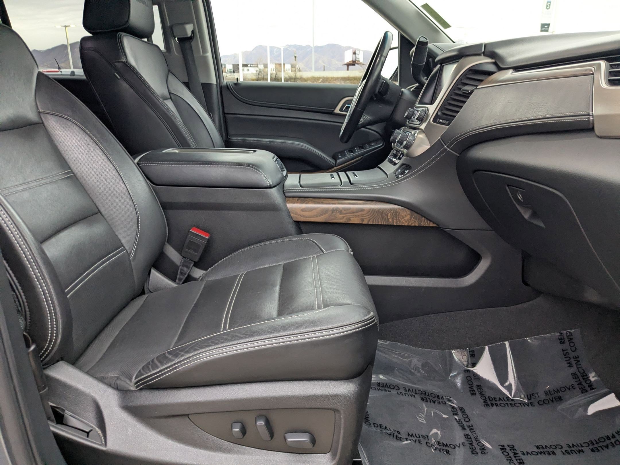 Used 2020 GMC Yukon XL Denali w/ Open Road Package image 20