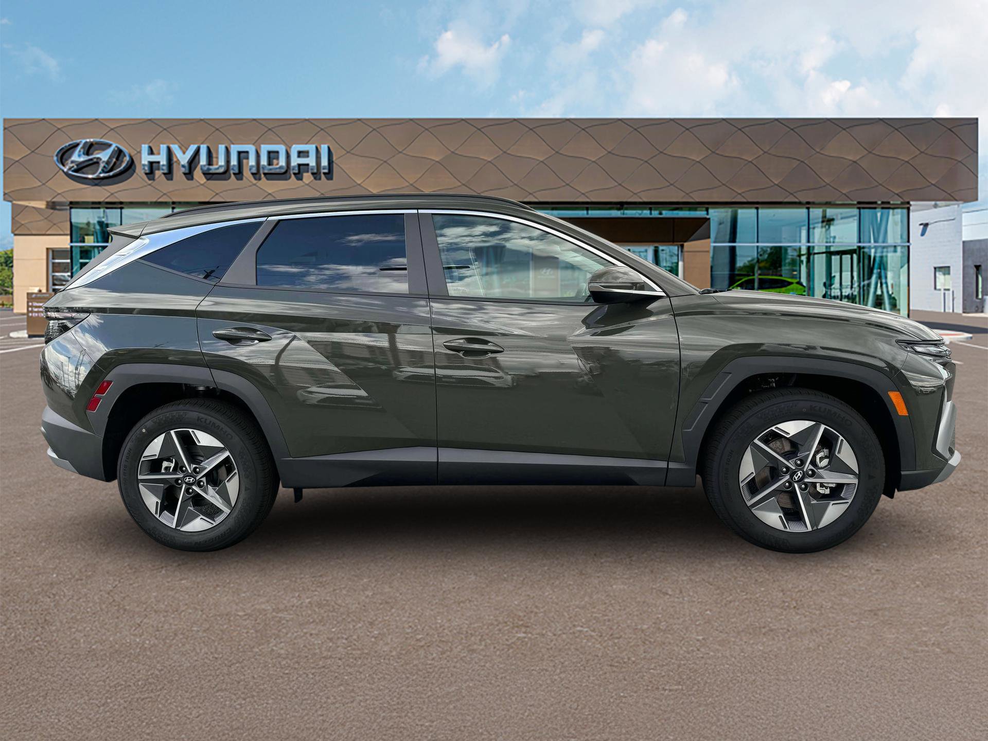 New 2025 Hyundai Tucson SEL FWD image 9