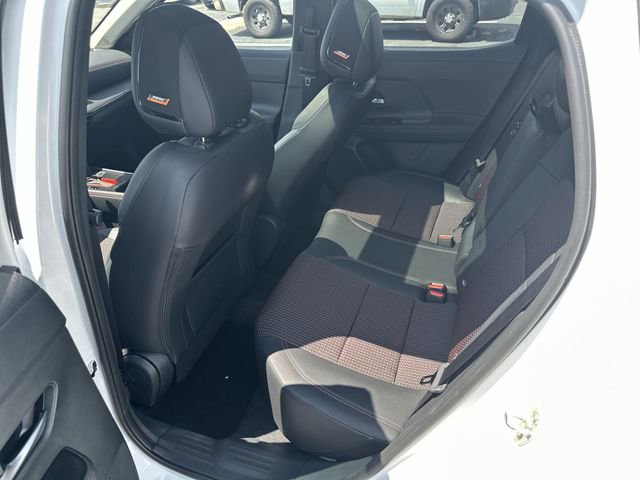 New 2025 Nissan Kicks SR w/ SR Premium Package image 12