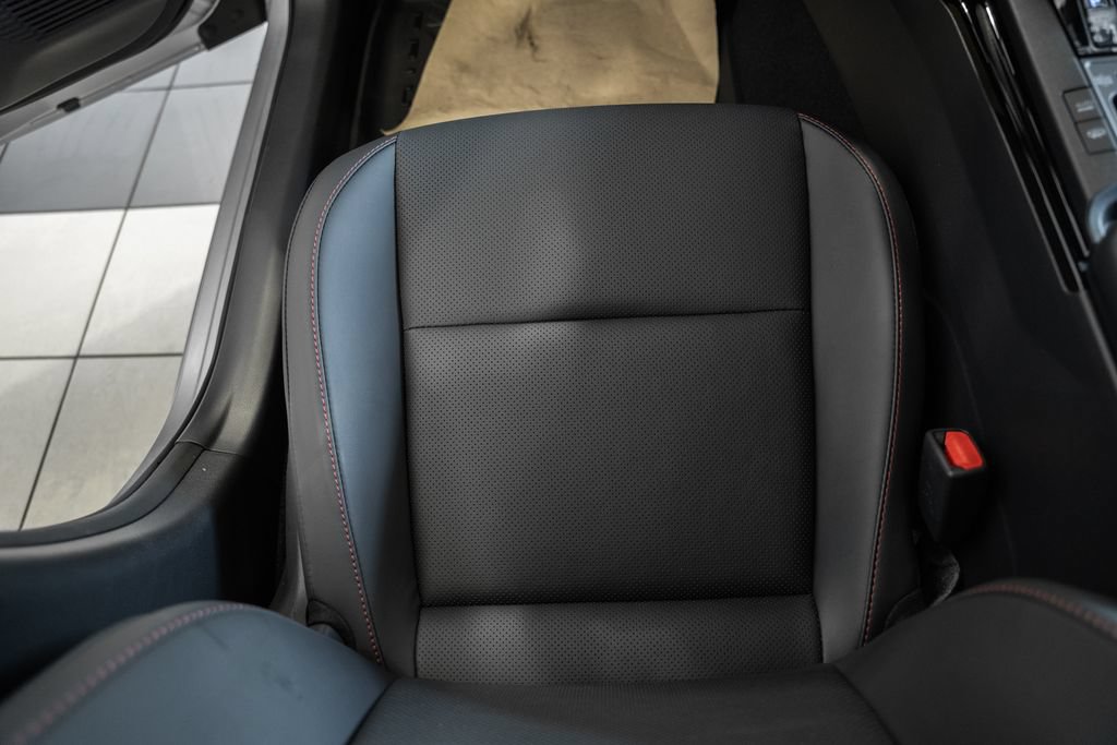 New 2026 Toyota Prius Plug-In Hybrid FWD image 29