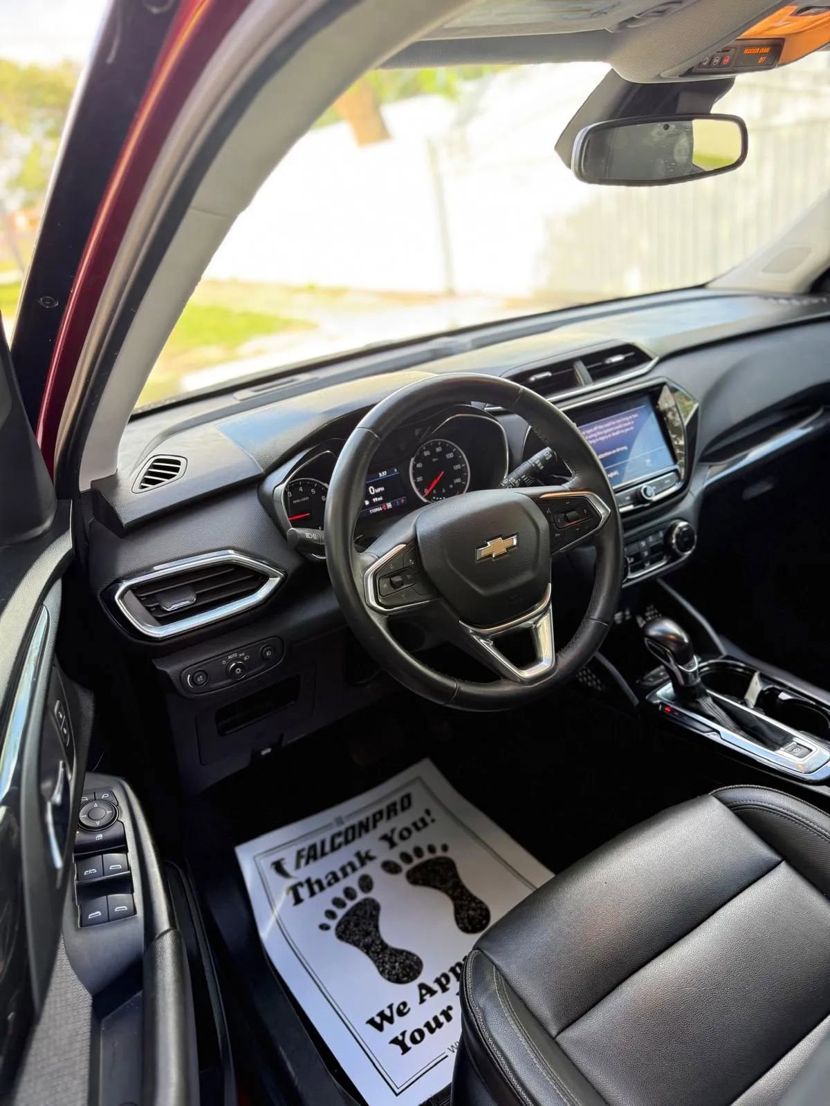 Used 2021 Chevrolet TrailBlazer LT w/ Premium Seating Package AWD/4WD image 12