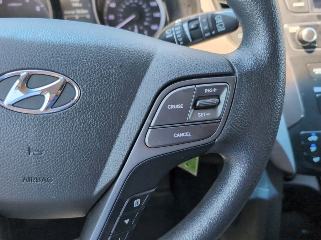 Used 2018 Hyundai Santa Fe Sport FWD image 15