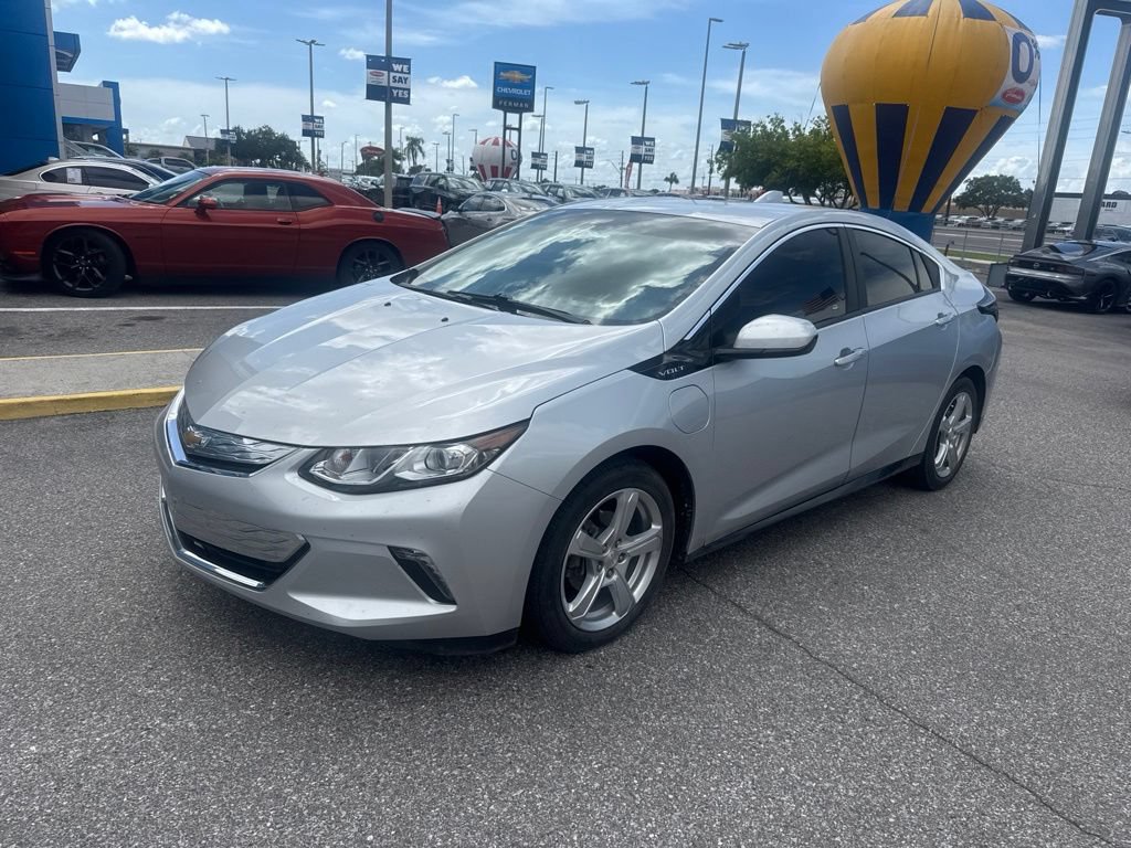 Used 2017 Chevrolet Volt LT FWD image 1