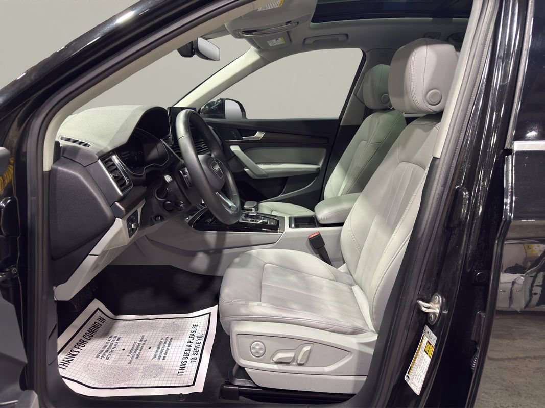 Used 2022 Audi Q5 2.0T Premium Plus w/ Premium Plus Package image 9
