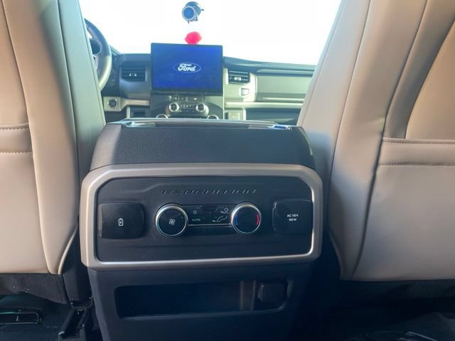 Used 2024 Ford Expedition XLT RWD image 40