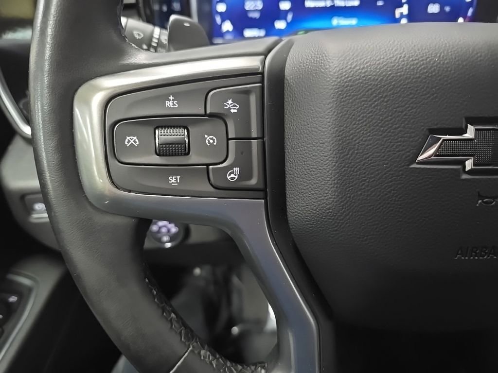 Used 2023 Chevrolet Silverado 1500 RST AWD/4WD image 19
