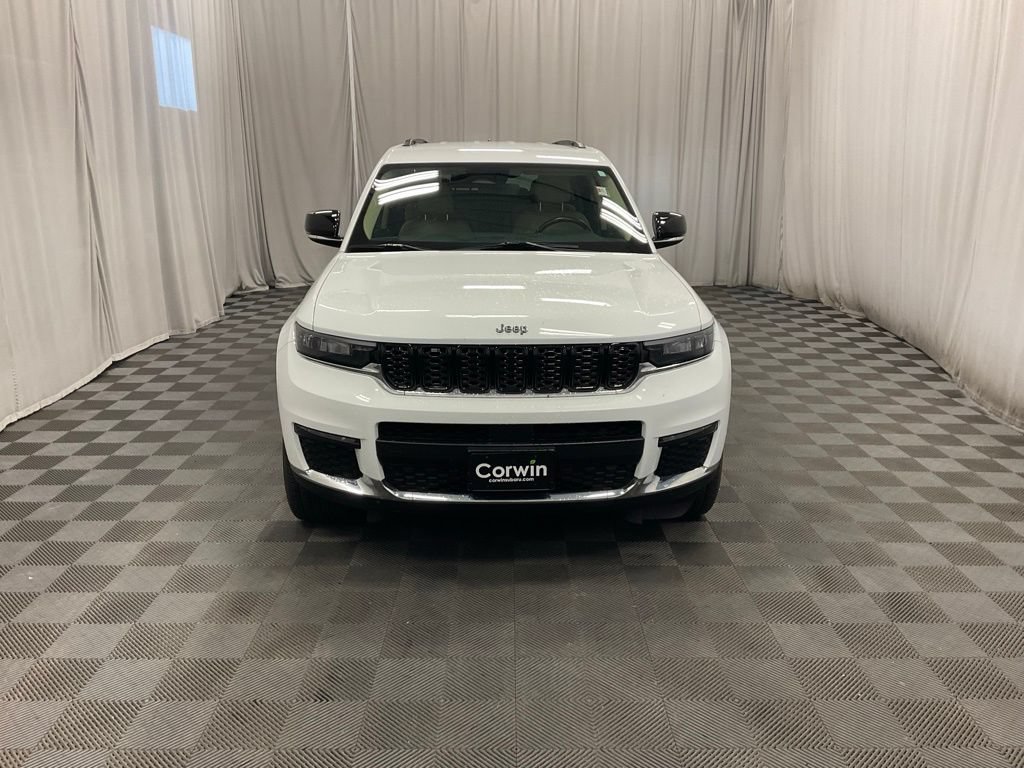 Used 2021 Jeep Grand Cherokee L Limited AWD/4WD image 31