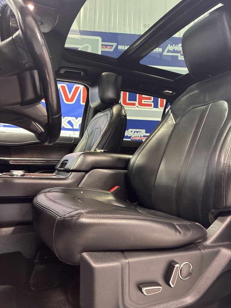 Used 2018 Ford Expedition Max Limited w/ Equipment Group 301A RWD image 16