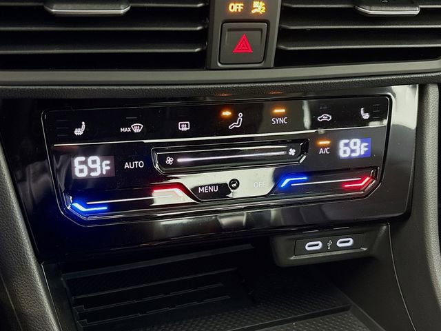 New 2026 Volkswagen Jetta SE FWD image 16