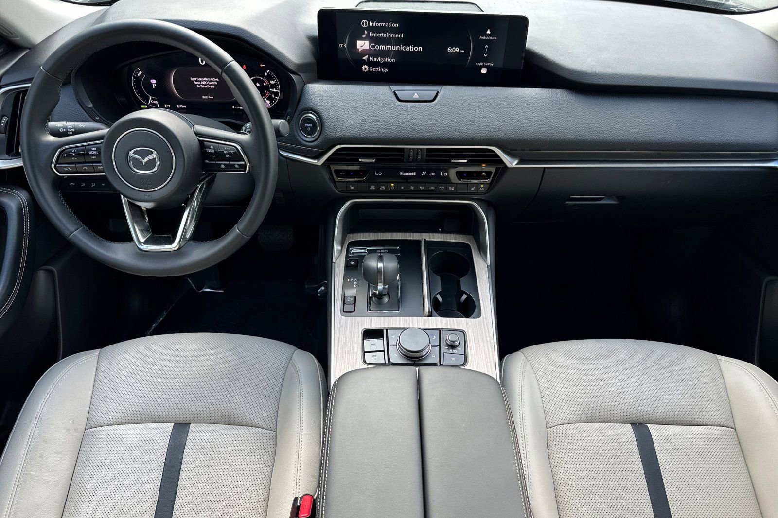 Certified 2025 MAZDA CX-70 Plug-In Hybrid w/ Premium Pkg image 15