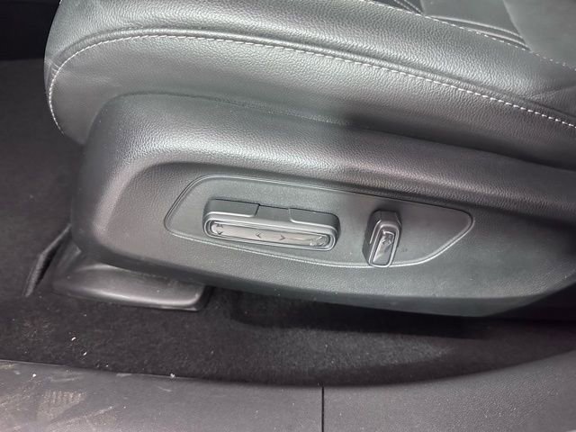 Used 2025 Honda HR-V EX-L image 19