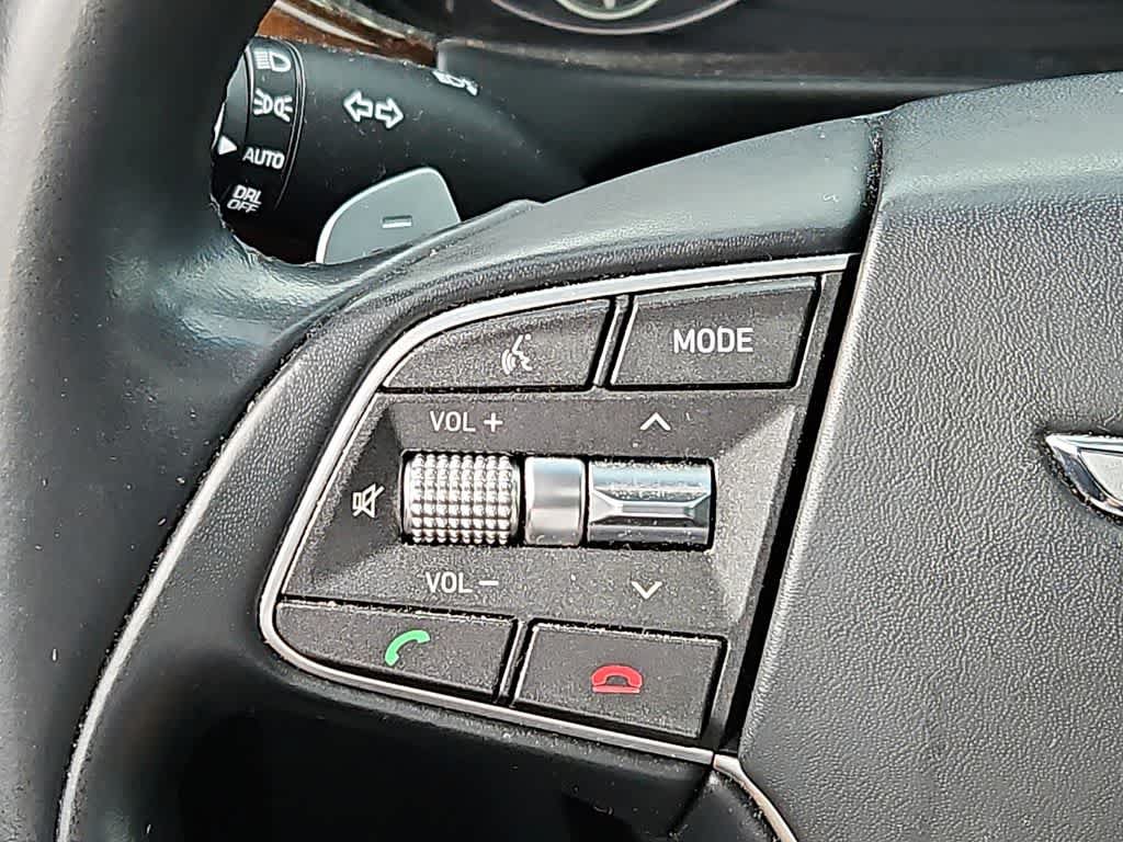 Used 2018 Genesis G90 3.3T Premium AWD/4WD image 21