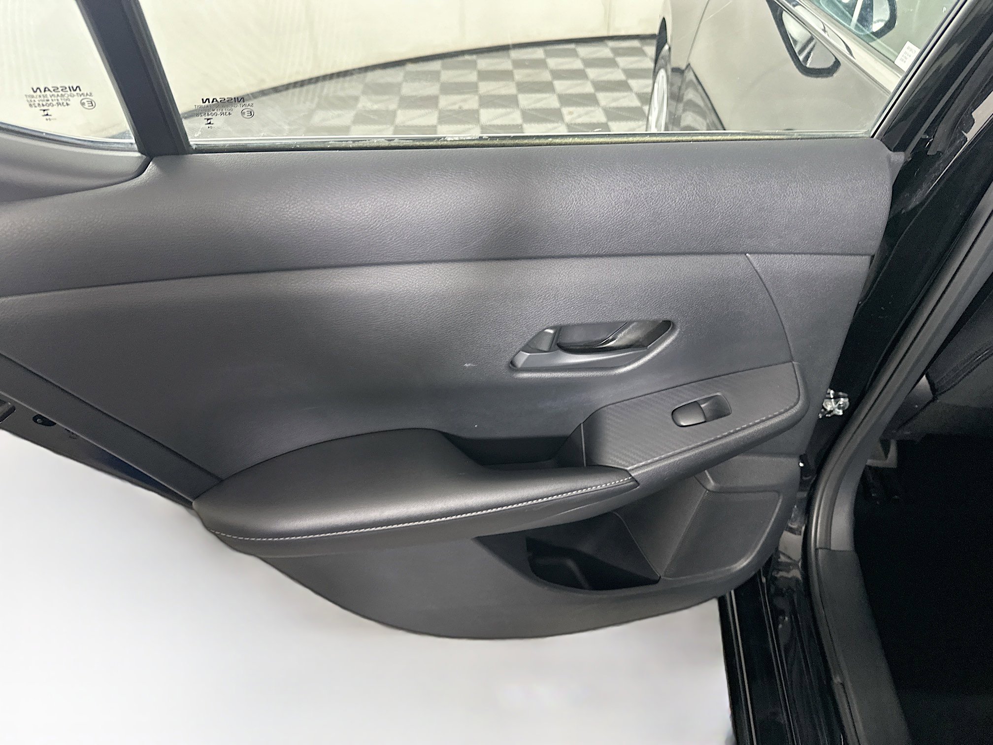 Used 2024 Nissan Sentra S image 25