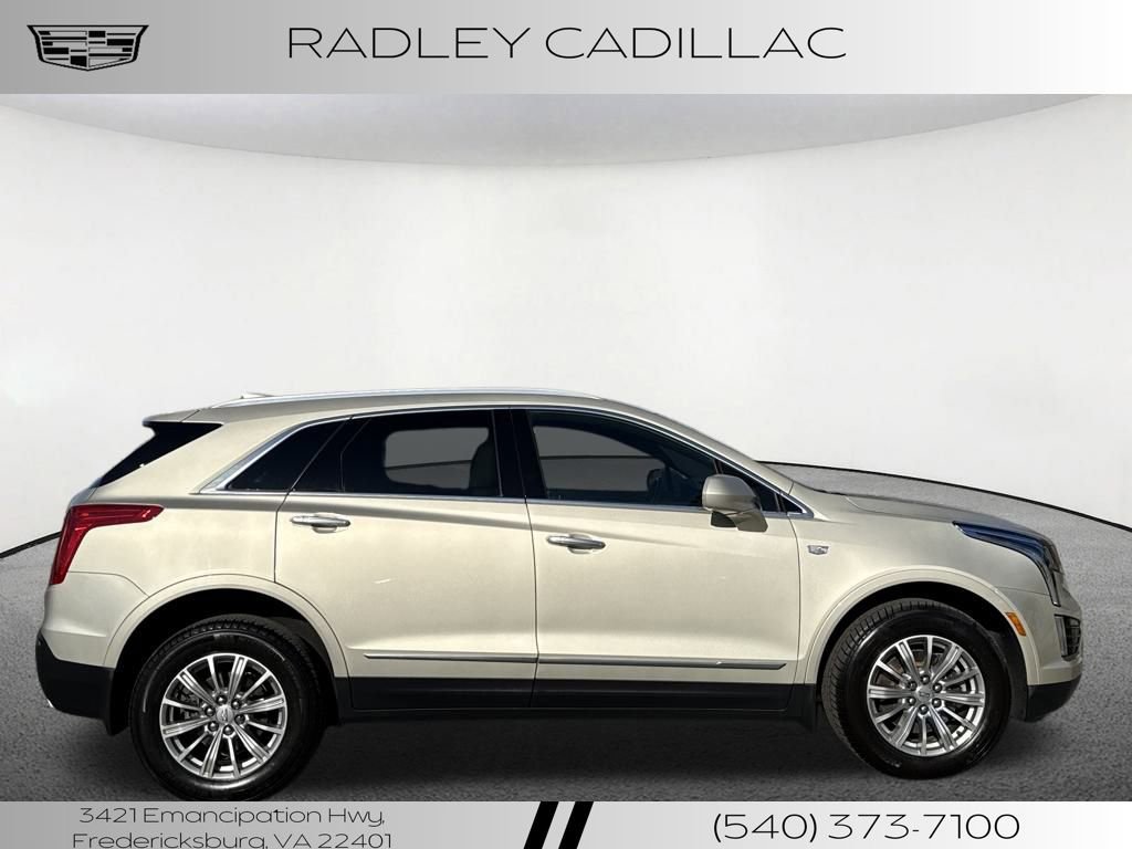 Used 2017 Cadillac XT5 Luxury w/ Driver Awareness Package image 20