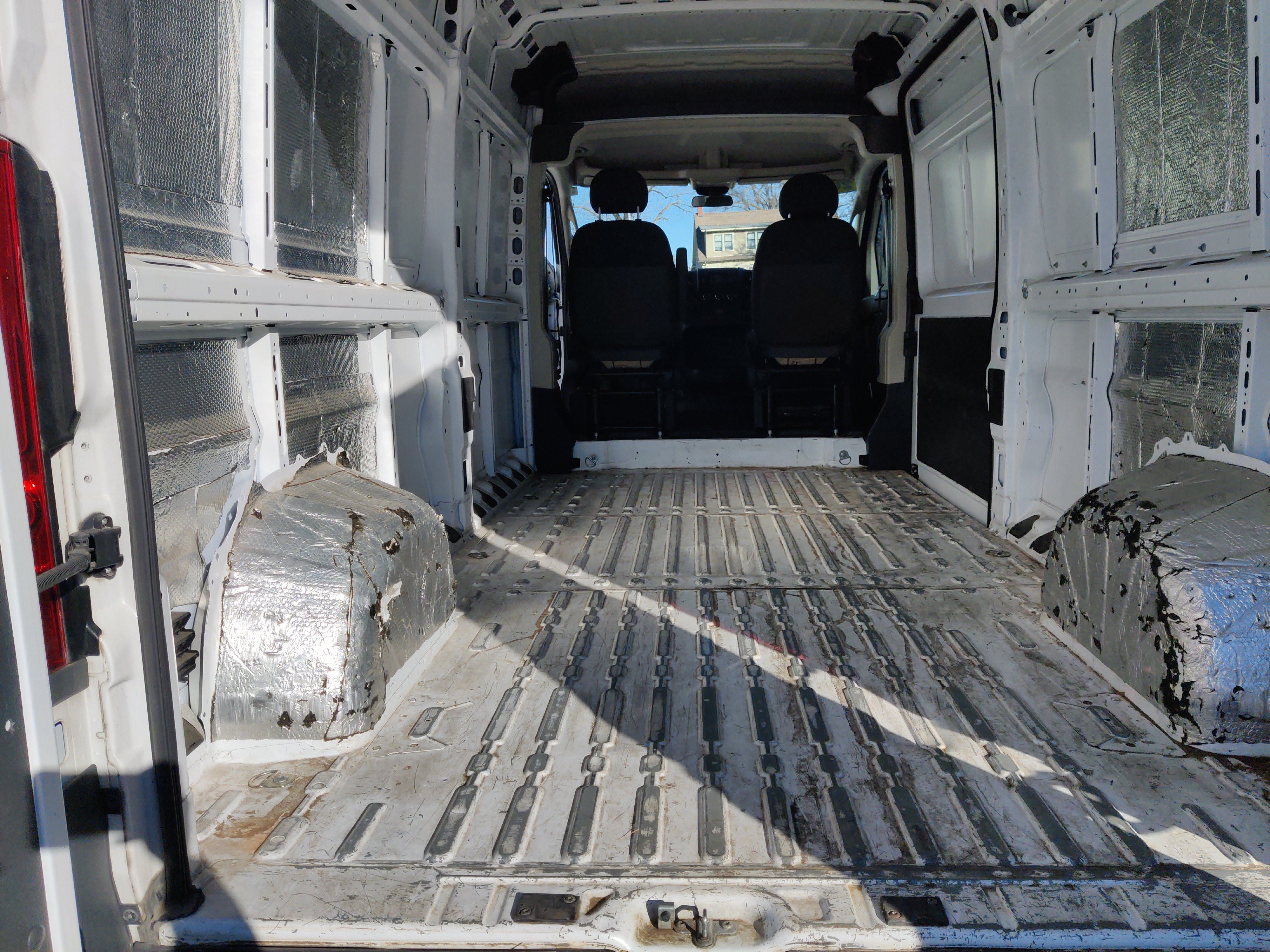 Used 2018 RAM ProMaster 2500 w/ Interior Convenience Group FWD image 32