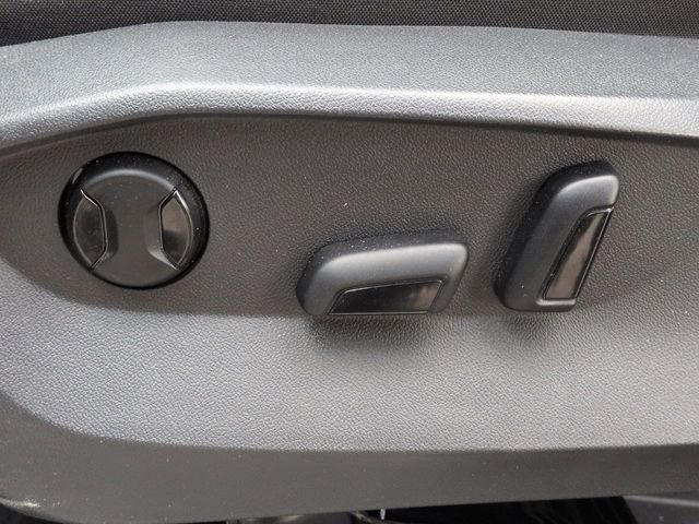 Used 2022 Volkswagen Tiguan SE R-Line AWD/4WD image 19