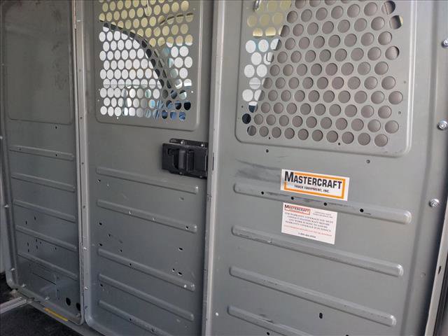 Used 2021 GMC Savana 3500 image 18