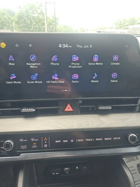 Used 2025 Kia Sportage X-Line AWD/4WD image 19