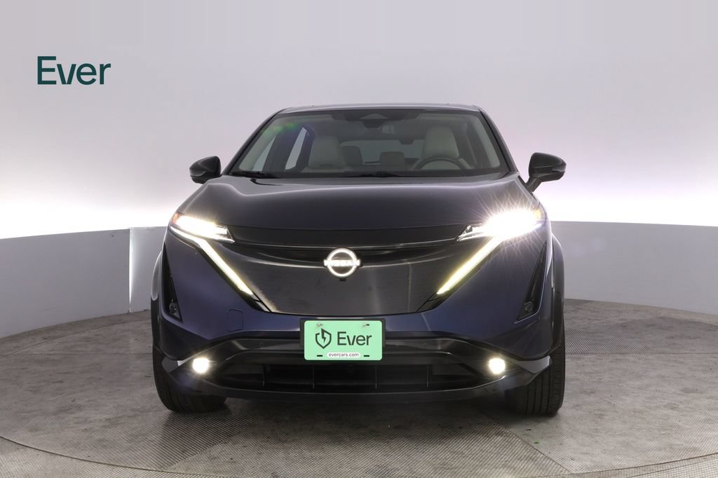 Used 2024 Nissan Ariya AWD image 12