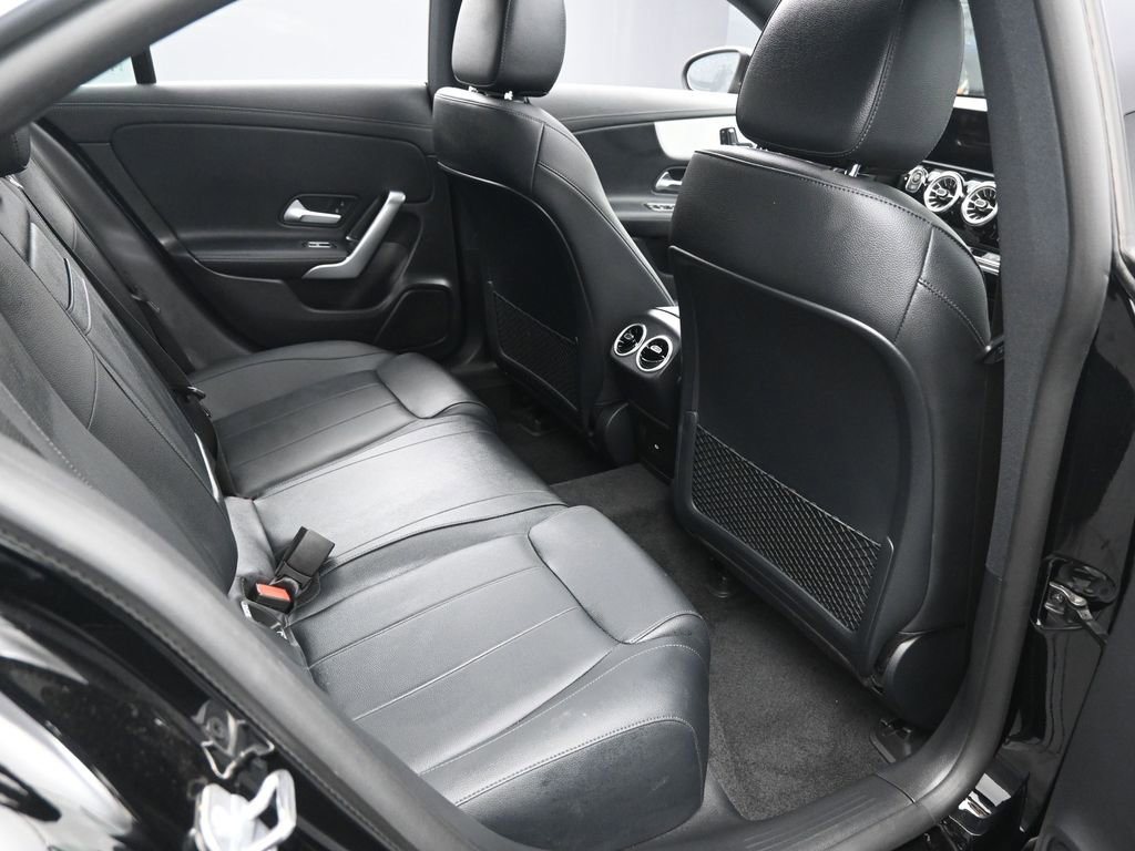 Used 2024 Mercedes-Benz CLA 250 image 30