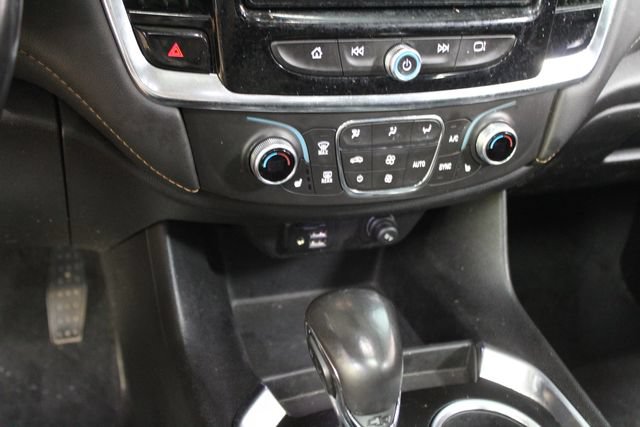 Used 2021 Chevrolet Traverse RS w/ LPO, Floor Liner Package AWD/4WD image 21