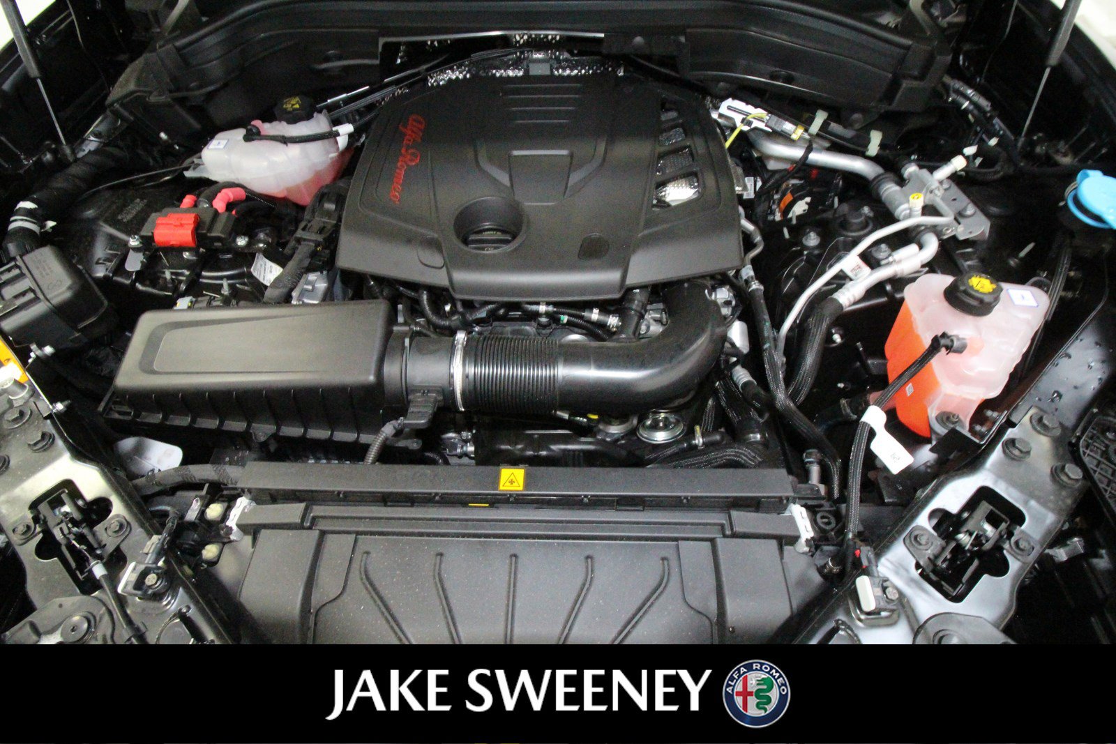 New 2022 Alfa Romeo Stelvio Ti image 13